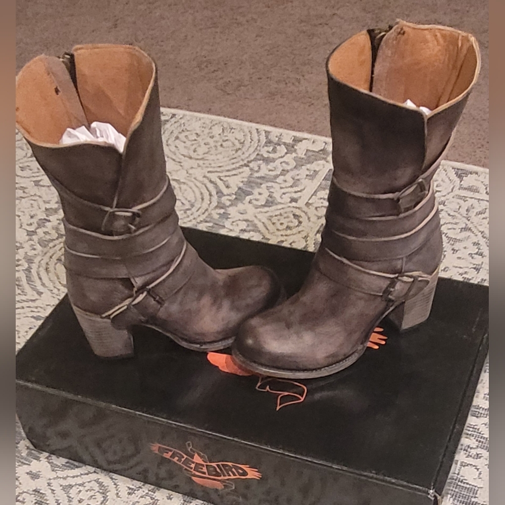 Freebird Barker boots size 7